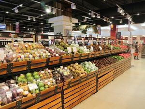 Daging, Buah, dan Sayuran Turun Harga di Transmart Carrefour