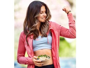 Anna Stachurska, Istri Striker Polandia yang Punya Body Goals