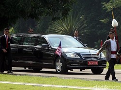 Bukan Proton, Mahathir Naik Mobil Ini Saat Bertemu Jokowi