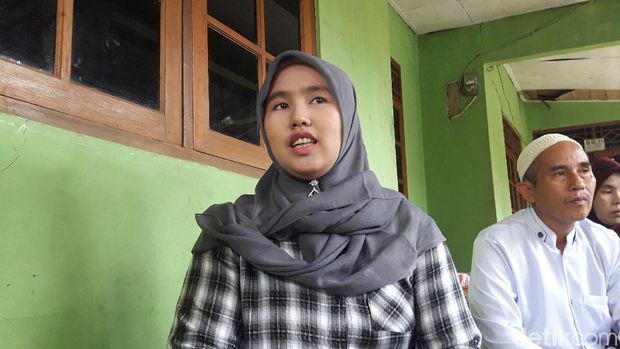 Pesan Menyentuh Ridwan Kamil ke Guru yang 'Dipecat' karena Memilihnya
