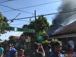 Rumah di Jalan Ikan Mungsing Terbakar, Titik Api dari Lantai 2