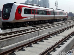 Harga Tiket LRT Jakarta Diusulkan Rp 10.800