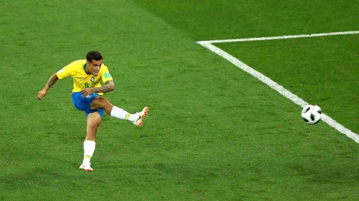 Pelatih Meksiko Juan Carlos Osorio mewaspadai Philippe Coutinho (Foto: Catherine Ivill/Getty Images)