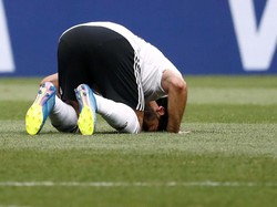Mohamed Salah berujud usai mencetak gol ke gawang Saudi Arabia 25 Juni lalu. REUTERS/Damir Sagolj.