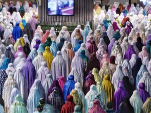 95 Kata Baku dan Tidak Baku: Tarawih atau Teraweh? 95 Kata Baku dan Tidak Baku: Tarawih atau Teraweh?