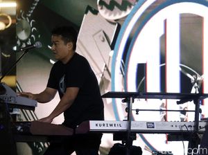 Indra Lesmana Project Bikin Panggung Kumpul ID Makin Pecah! Indra Lesmana Project Bikin Panggung Kumpul ID Makin Pecah!