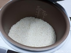 Begini Trik Bikin Nasi Pulen Pakai Rice Cooker