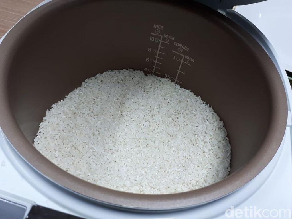 Begini Trik Bikin Nasi Pulen Pakai Rice Cooker