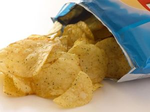 Ini Alasan Kenapa Kemasan Snack Keripik Sebagian Besar Isinya Angin