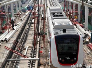 Tiket LRT Jakarta Diusulkan Rp 10.800, Bos Jakpro: Tidak Mahal Tiket LRT Jakarta Diusulkan Rp 10.800, Bos Jakpro: Tidak Mahal
