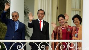 Cerianya Jokowi dan Mahathir Saat Bertemu di Istana Bogor