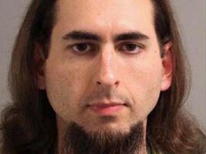 Bertikai dengan Media AS, Jarrod Warren Ramos Tembak Mati 5 Orang