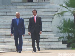 Jokowi-Mahathir Saling Belajar Demokrasi di Indonesia dan Malaysia