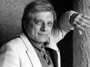 Penulis Sci-fi Paling Kontroversial Harlan Ellison Tutup Usia