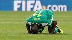 Salah dan Pemain Lain yang Sujud Usai Mencetak Gol