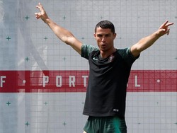 Ronaldo Tak Bisa Menangkan Portugal Seorang Diri