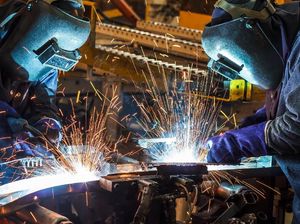 Pengamat Nilai RUU Cipta Kerja Buka Peluang & Norma Baru bagi Pekerja