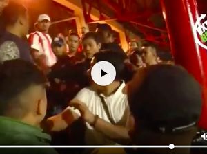 Bogem Mentah Oknum Suporter Persija ke Anak Menpora