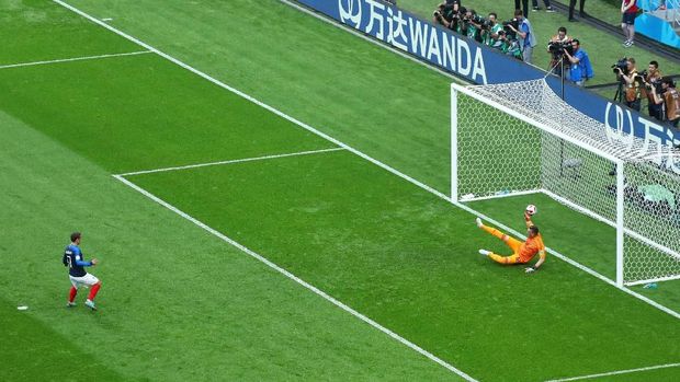 Antoine Griezmann sering kali jadi eksekutor penalti untuk Uruguay.