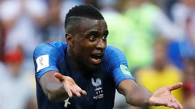 Blaise Matuidi dikabarkan mulai merayu Pogba untuk kembali ke Juventus.