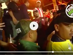 Tegang! Momen Pemukulan Anak Menpora oleh Pria Berjersey Persija