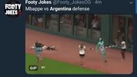 Pertahanan Argentina pun jadi lelucon di jagat maya. (Foto: Istimewa)