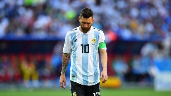 Jangan Sedih dan Tenangkanlah Diri di Rosario, Messi