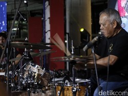 Cita-Cita Terpendam Menteri PUPR Jadi Drummer