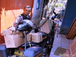 Mengikuti Aksi Sosial Ala Brigadir Sandi