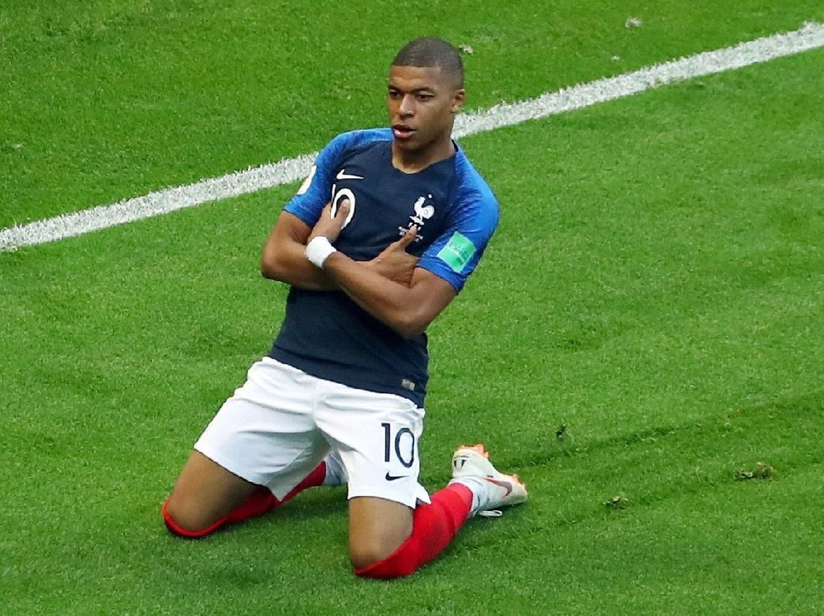 Kylian Mbappe menjadi bintang kemenangan Prancis atas Argentina (REUTERS/Pilar Olivares)