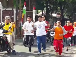 Keseruan Pawai Replika Obor Asian Games 2018
