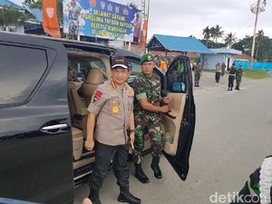 Kapolri Perintahkan Tindak Tegas Pengganggu Pilkada Papua Kapolri Perintahkan Tindak Tegas Pengganggu Pilkada Papua