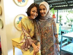Pakai Baju Batik di Malaysia, Laudya C. Bella Banjir Pujian Netizen