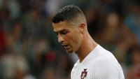 Cristiano Ronaldo. Main di Piala Dunia 2006, 2010, 2014, 2018 bersama Portugal dengan pencapaian terbaik finis keempat (2006). Usianya kini 33 tahun. (Foto: Jorge Silva/REUTERS)