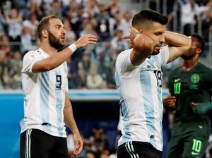 Messi + Aguero + Higuain + Dybala = 6 Gol (Saja)
