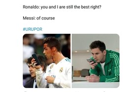 Ronaldo dan Messi juga bisa kompak menyebut dirinya masih yang terbaik. Sejauh ini, prestasi keduanya di level klub memang sulit dicapai pemain lain, kan? (Foto: Twitter @armani_salado)