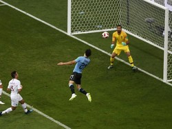 Video: Sundulan Cavani! Uruguay 1-0 Portugal