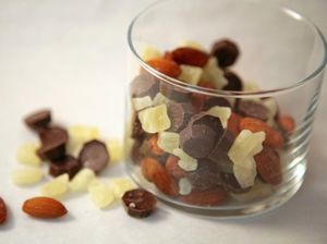 Huaah! Cokelat dan Sirup Ini Dibuat dengan Cabe Japeno yang Pedas Menyengat