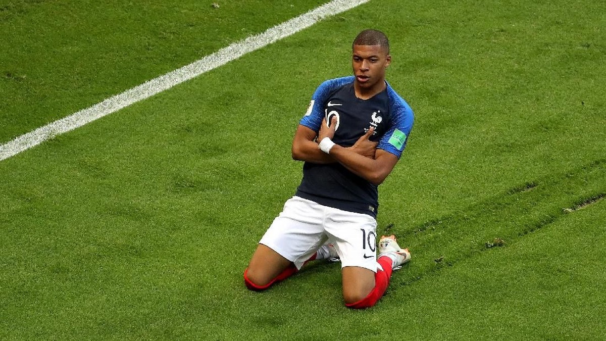 Kylian Mbappe jadi bintang kemenangan Prancis atas Argentina di babak 16 besar Piala Dunia 2018 (Foto: Catherine Ivill/Getty Images)