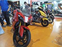 TVS Apache RR 310 mejeng di PRJ.