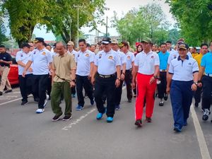HUT Bhayangkara, Polda Kalsel Gelar Olahraga Bareng TNI dan Warga