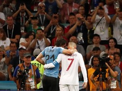 Momen itu terjadi dalam laga Uruguay vs Portugal di 16 besar Piala Dunia 2018, Minggu (1/7/2018) dini hari WIB. REUTERS/Murad Sezer.