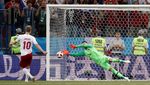 Melihat Lagi Tangan Sakti Danijel Subasic