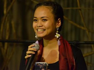 Natisa Jones Hadirkan Karya Terbaru di Pameran Tunggal Grotesk Natisa Jones Hadirkan Karya Terbaru di Pameran Tunggal Grotesk