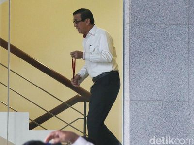 Menkum HAM Yasonna Penuhi Panggilan KPK