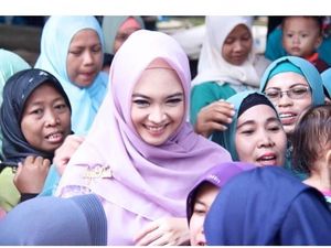 Inspirasi Gaya Hijab Formal dari Calon Wabup Bogor yang Cantik