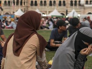 Bocah Berusia 11 tahun Jadi Istri Ketiga, Rakyat Malaysia Marah