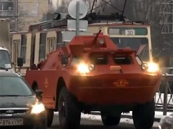 Ingin Coba Sensasi Naik Panser? Rusia Punya Taksi Lapis Baja