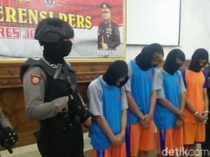 Polisi Pastikan Pemuda Berambut Pirang Tewas Dikeroyok