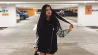Mewah, Selebgram Dilamar Pacar Pakai Helikopter Hingga Range Rover Rp 1,4 M